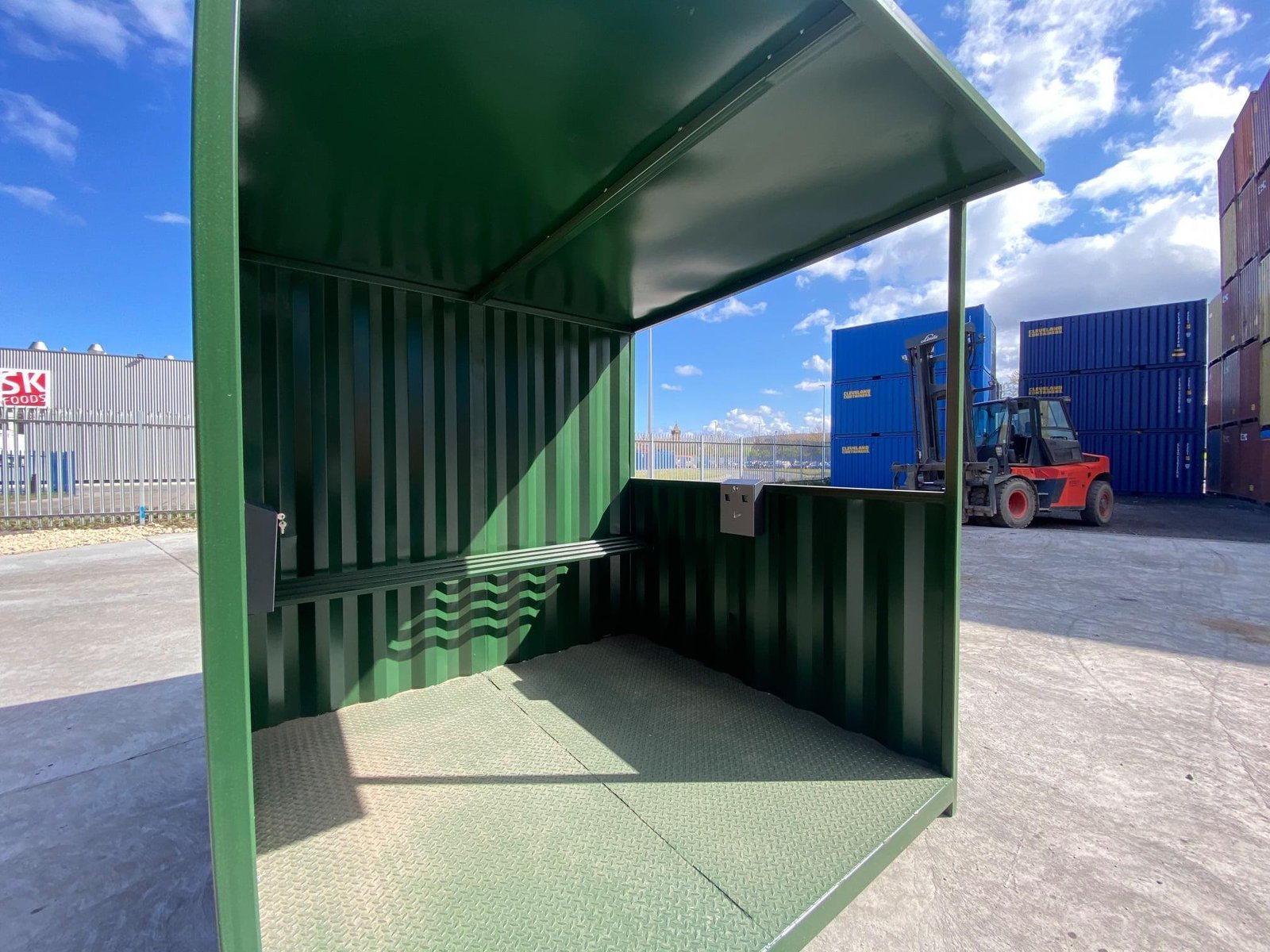 5 x 8ft Premium Smoking Shelter Ready to Ship! - Afbeelding 4