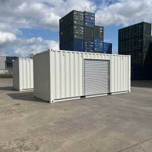 20ft Custom Zeecontainer – Roller Shutter RAL 7035 Respray