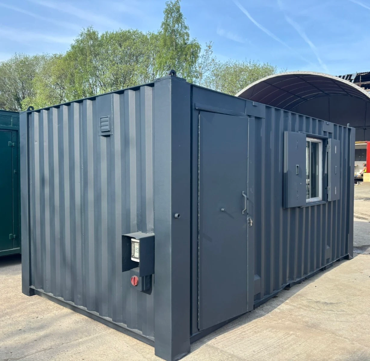 20ft Anti Vandal Kantoorunit kantine met scheidingswand in elke kleur - Afbeelding 5