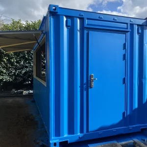 15ft zeecontainerBar/Kiosk/Stall/Pod