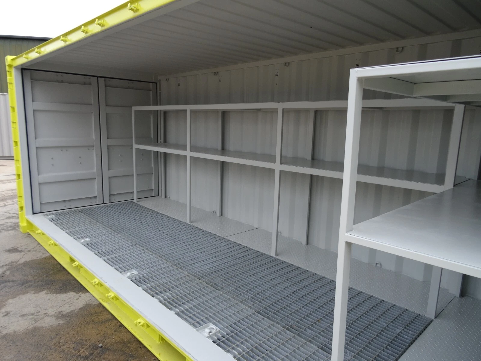 Zeecontainers 20 ft Bunded stores conversions - Afbeelding 9