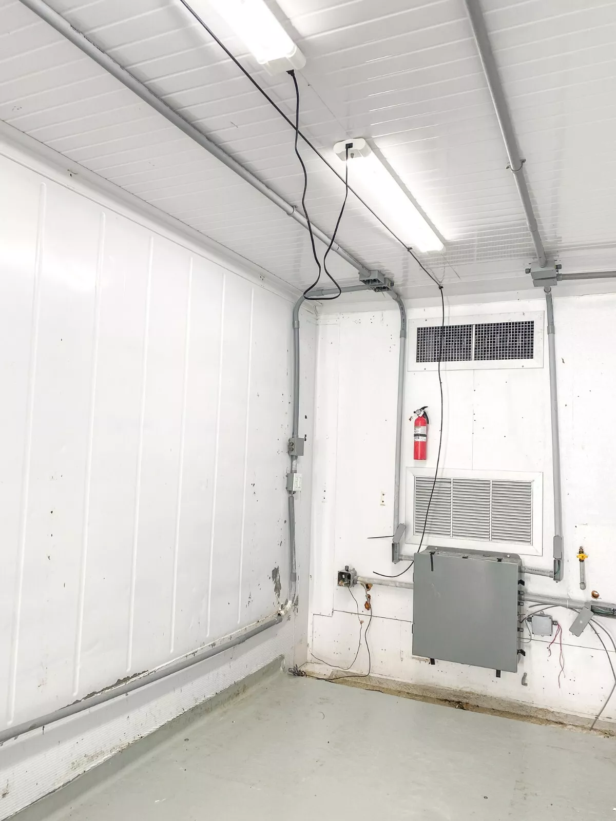 40 Foot High Cube Geïsoleerde Zeecontainer met 5 Ton Bard HVAC - Afbeelding 6