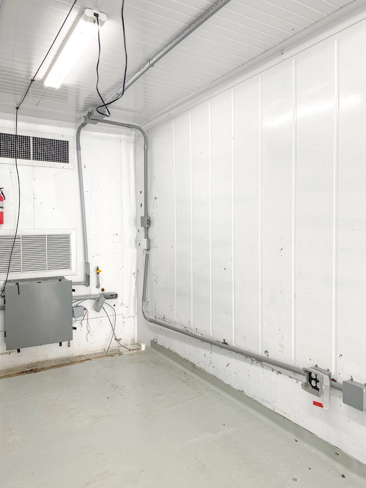 40 Foot High Cube Geïsoleerde Zeecontainer met 5 Ton Bard HVAC - Afbeelding 7