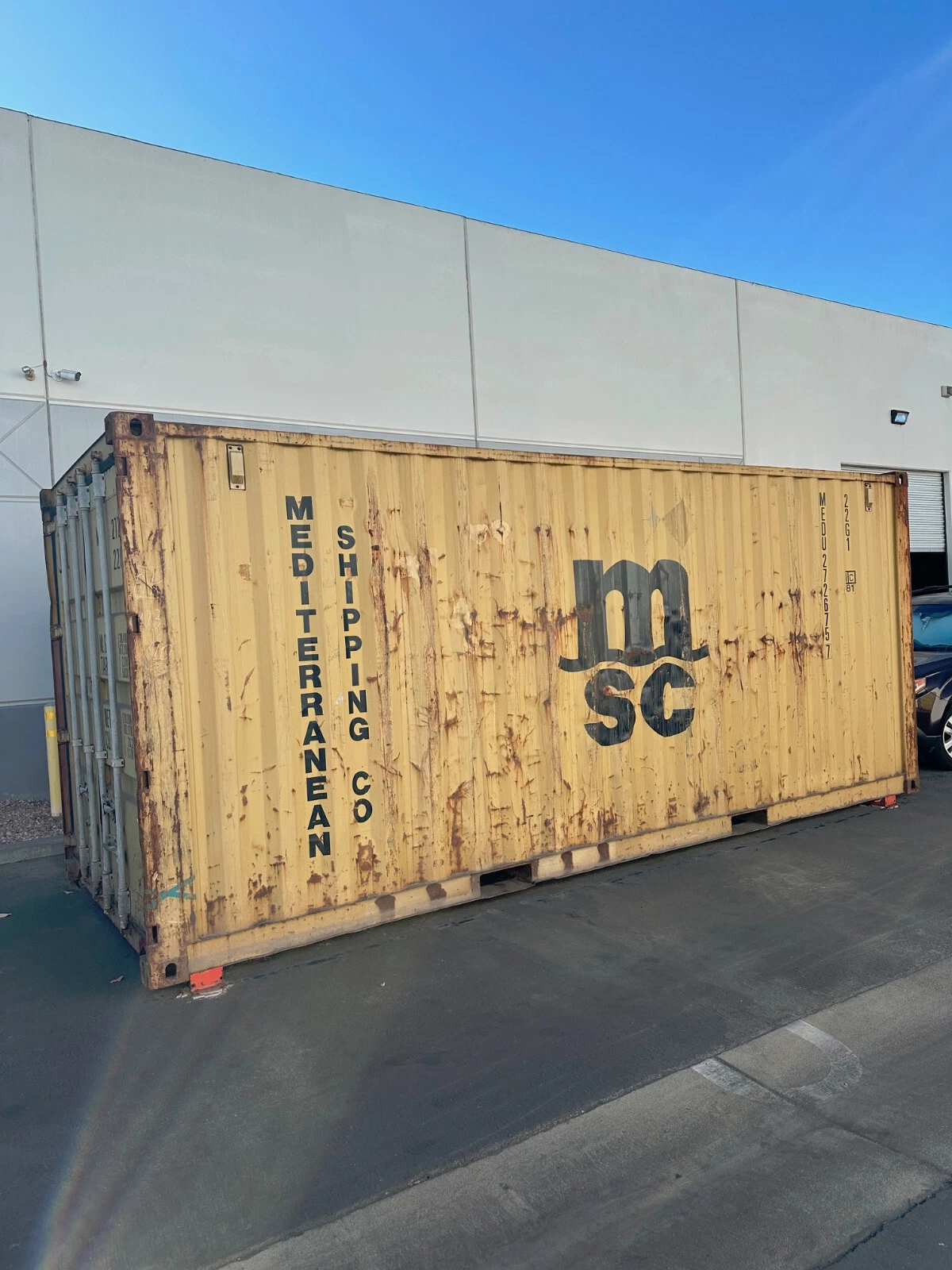 20ft Conex Shipping / Opslagcontainer – Geel/Goud – Geprijsd om te verkopen! - Afbeelding 4